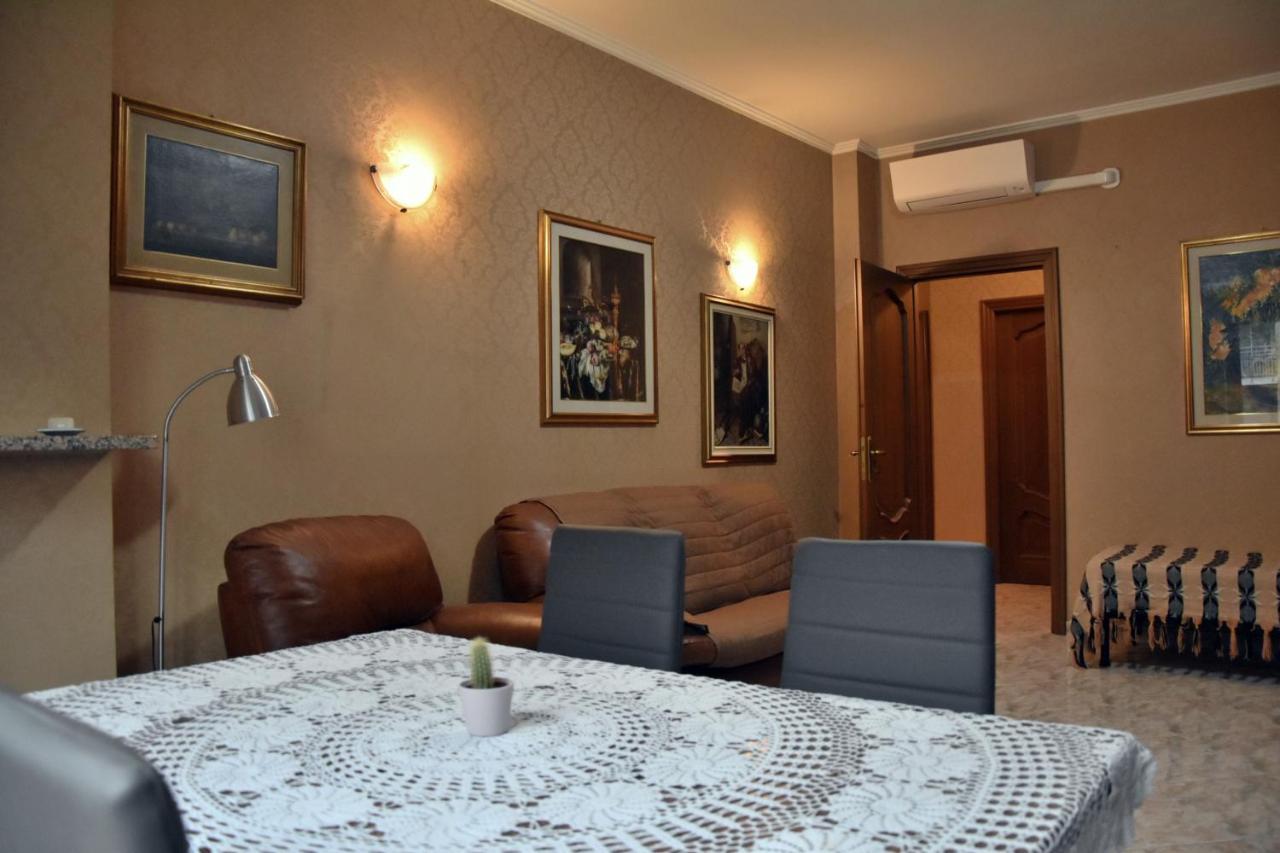 Appartamento Simba Milano Exterior foto