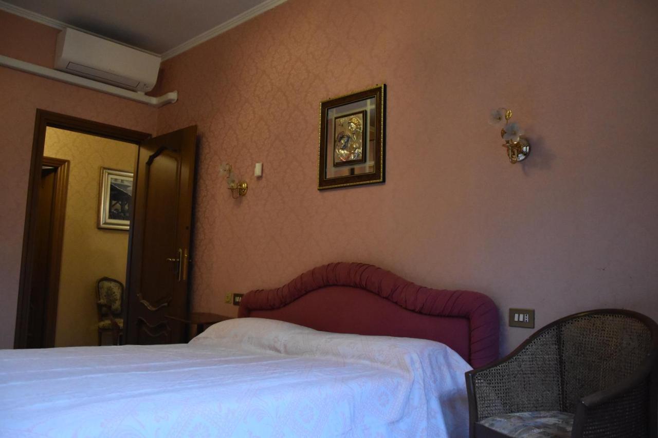 Appartamento Simba Milano Exterior foto